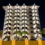 Sa Apartments! Luxury 2bd Duplex *