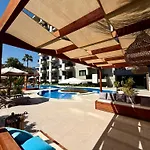 Sa Apartments! Luxury 2bd Duplex Apartment *