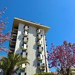 Sa Apartments! Luxury 2bd Duplex Apartment